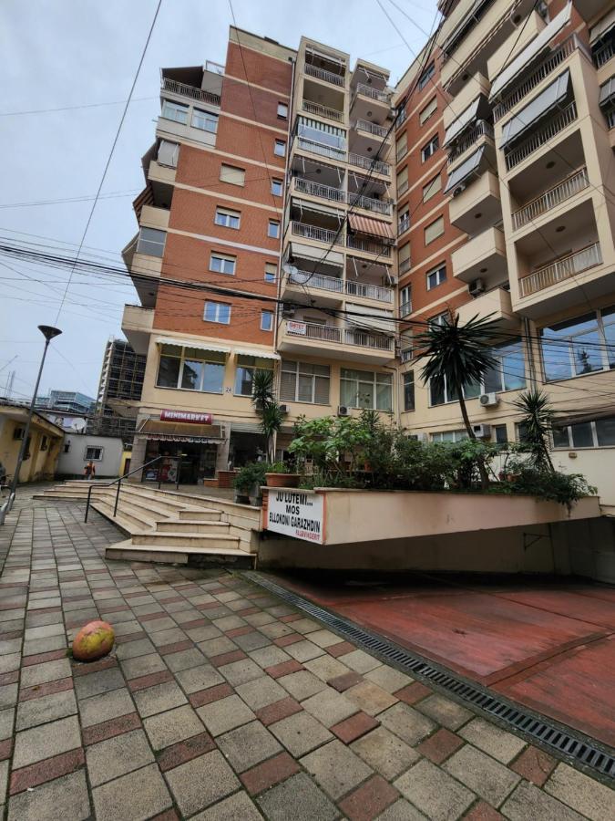 Kalpazo Home Skanderbeg Square Tiranë Eksteriør bilde