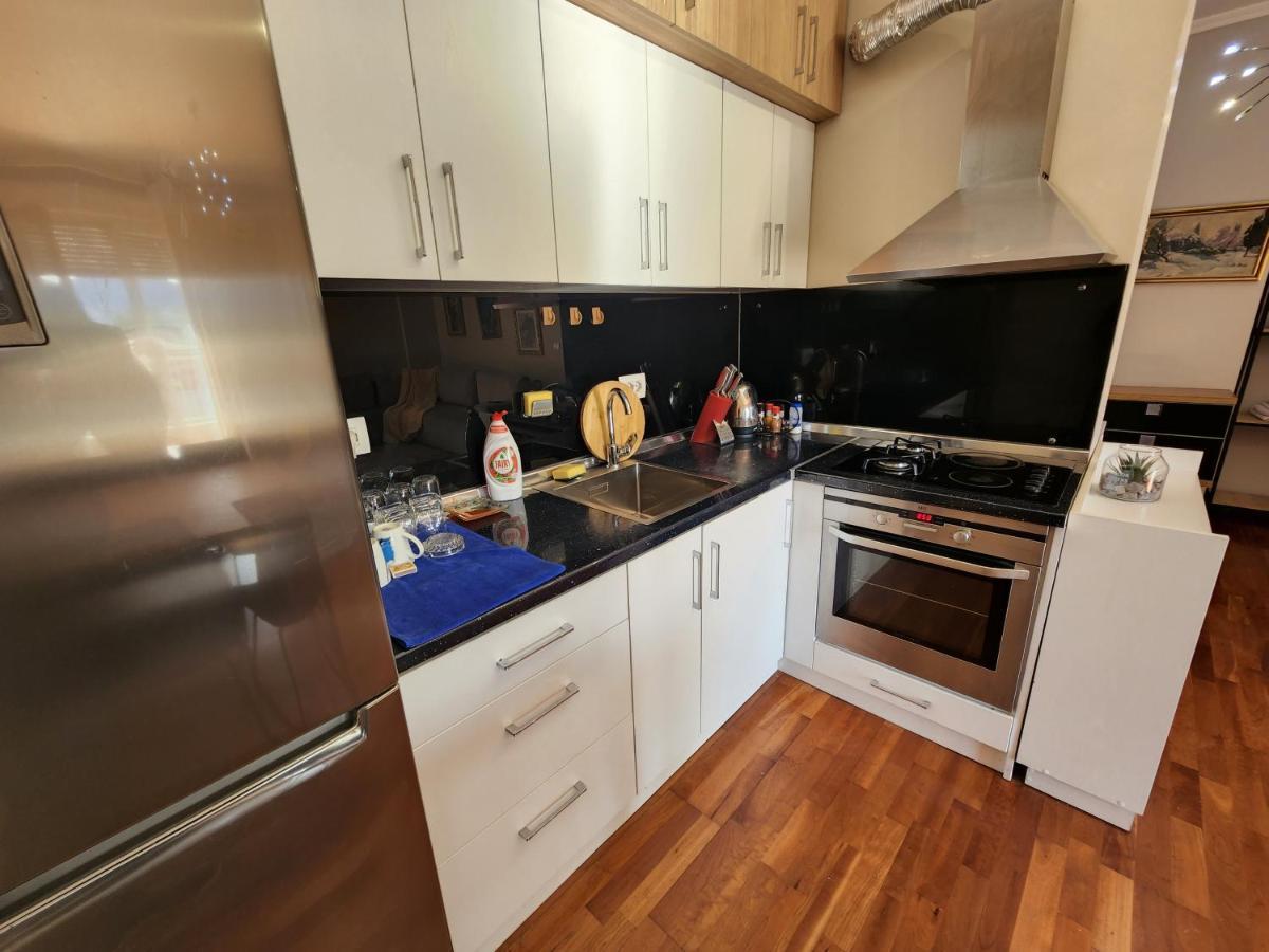 Kalpazo Home Skanderbeg Square Tiranë Eksteriør bilde