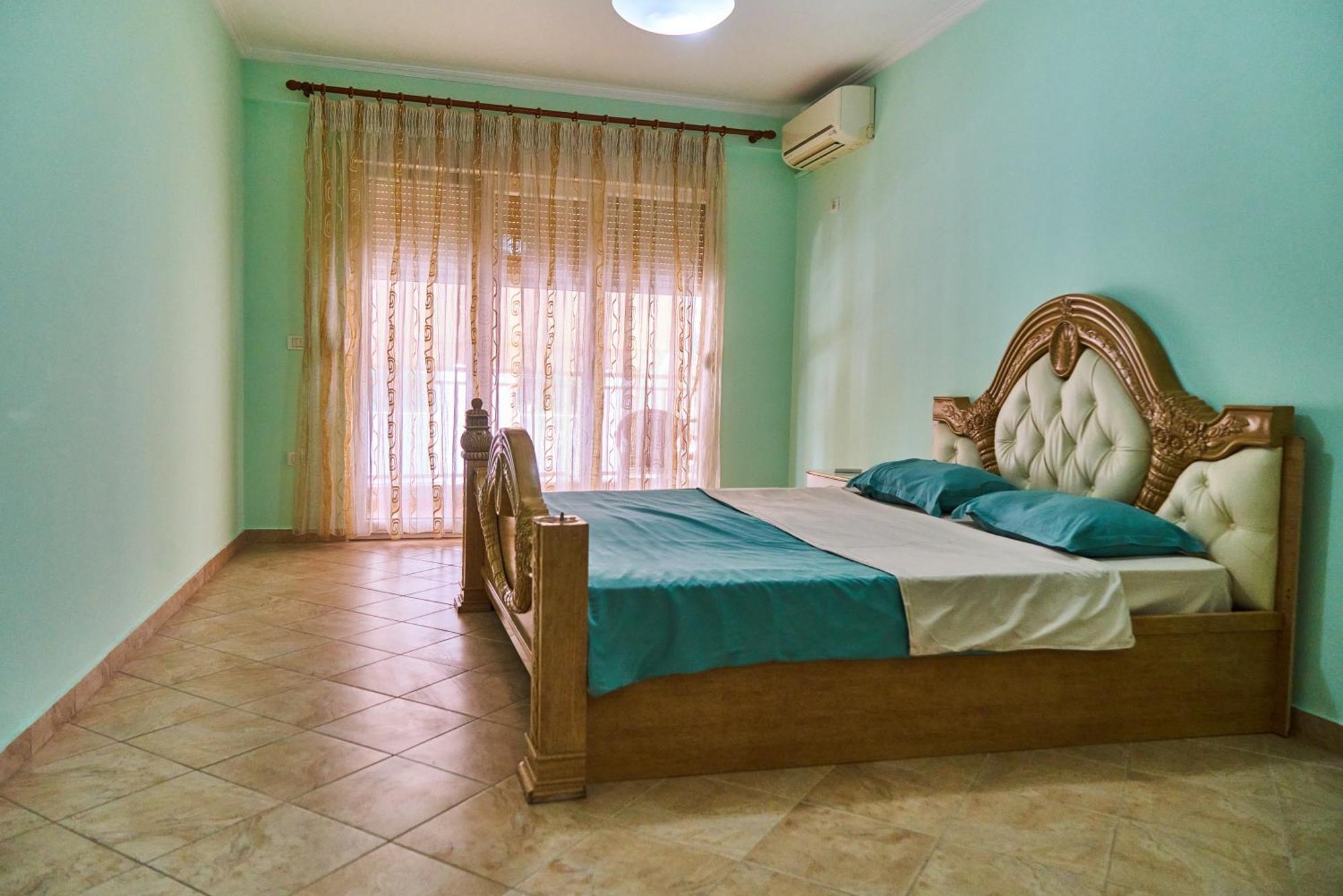 Kalpazo Home Skanderbeg Square Tiranë Eksteriør bilde