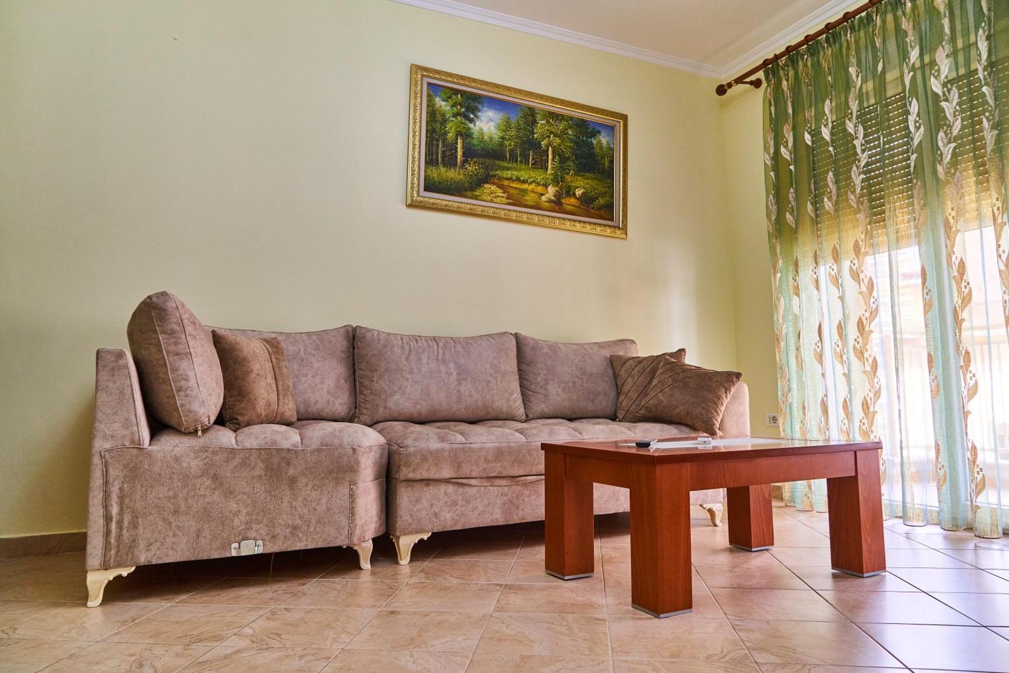 Kalpazo Home Skanderbeg Square Tiranë Eksteriør bilde
