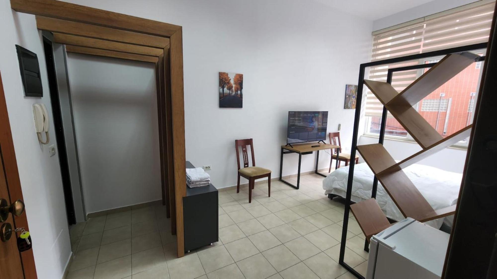 Kalpazo Home Skanderbeg Square Tiranë Eksteriør bilde