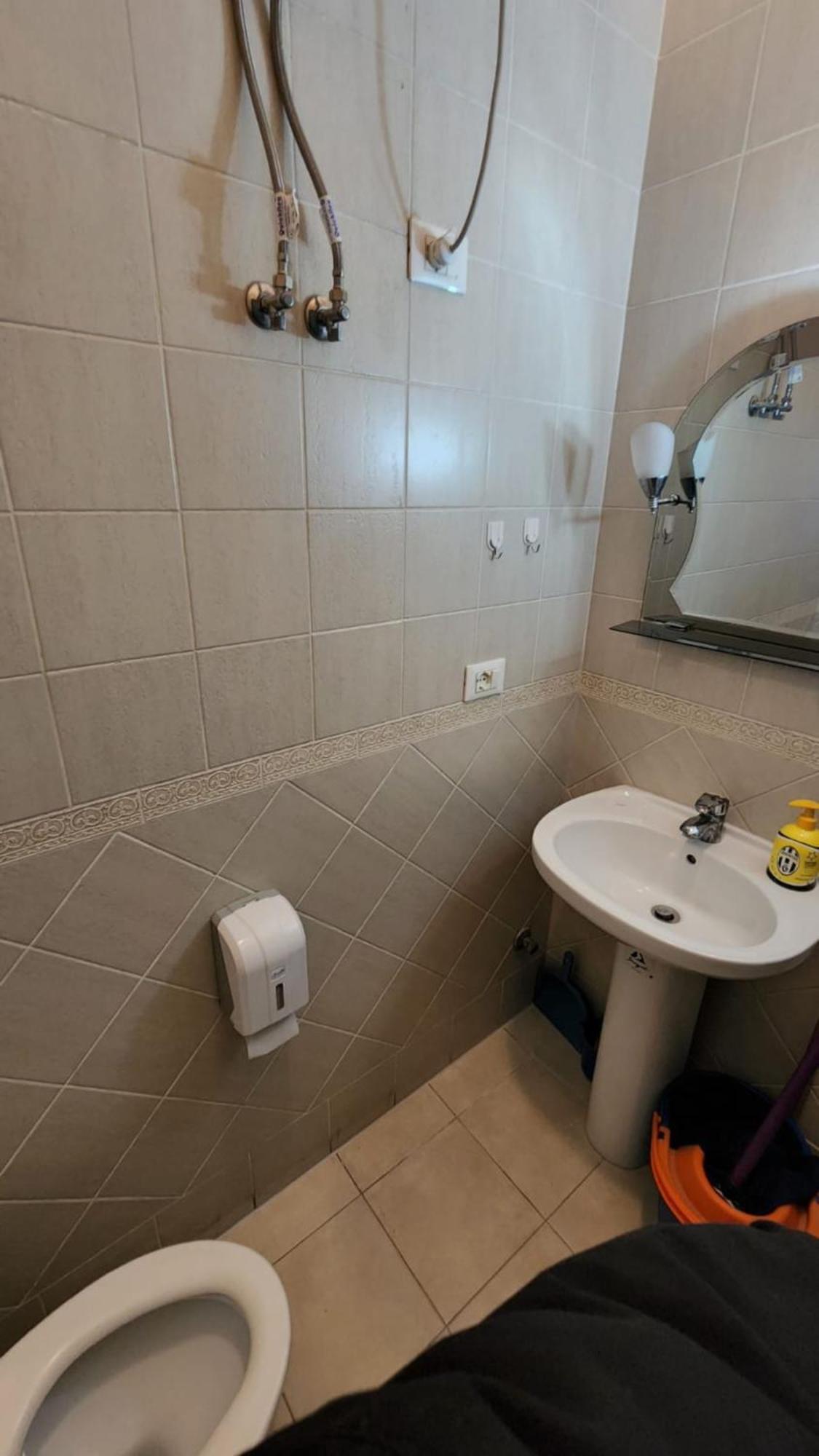 Kalpazo Home Skanderbeg Square Tiranë Eksteriør bilde